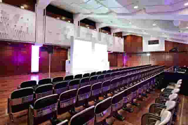 Leopold-Sonnemann-Saal