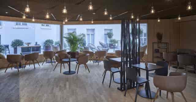 Stylish event space at Life Deli, Jewish Museum Frankfurt, ideal for meetings and gatherings.