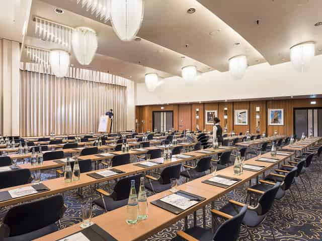 Saal Maritim