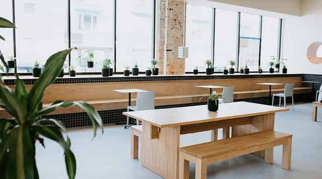 Lunch restaurant