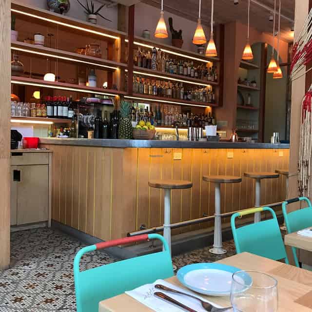 Bar
