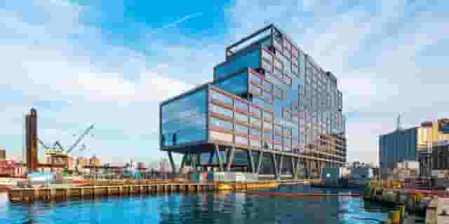 Dock 72