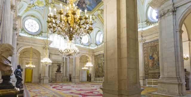 Salón de Columnas