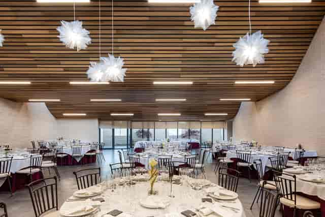 Elegant event space in Venta Magullo, ideal for weddings and corporate gatherings.