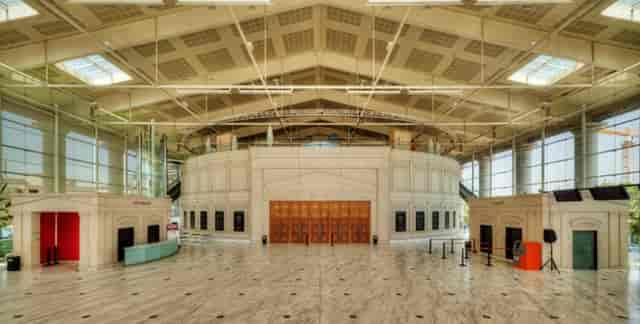 Spacious Teatre Nacional de Catalunya foyer with high ceilings, ideal for events and exhibitions.