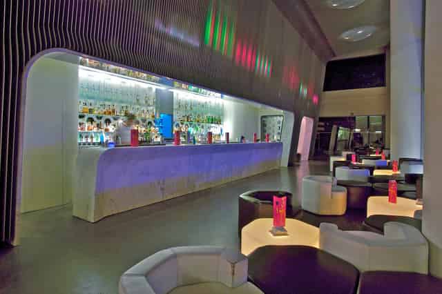 Skynight Lounge