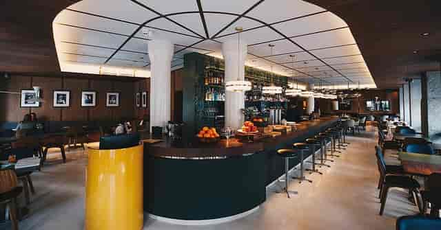 Chic modern restaurant in Gran Café Santander, ideal for upscale events and meetings.
