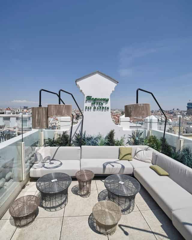 Suites