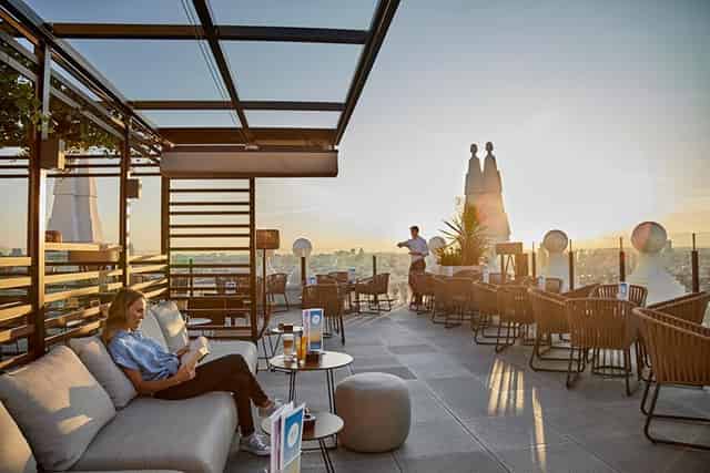 rooftop bar