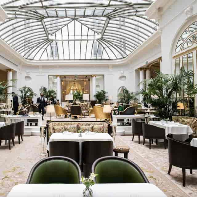 Elegant Salon Felipe IV at Mandarin Oriental Ritz, Madrid for upscale events and meetings.