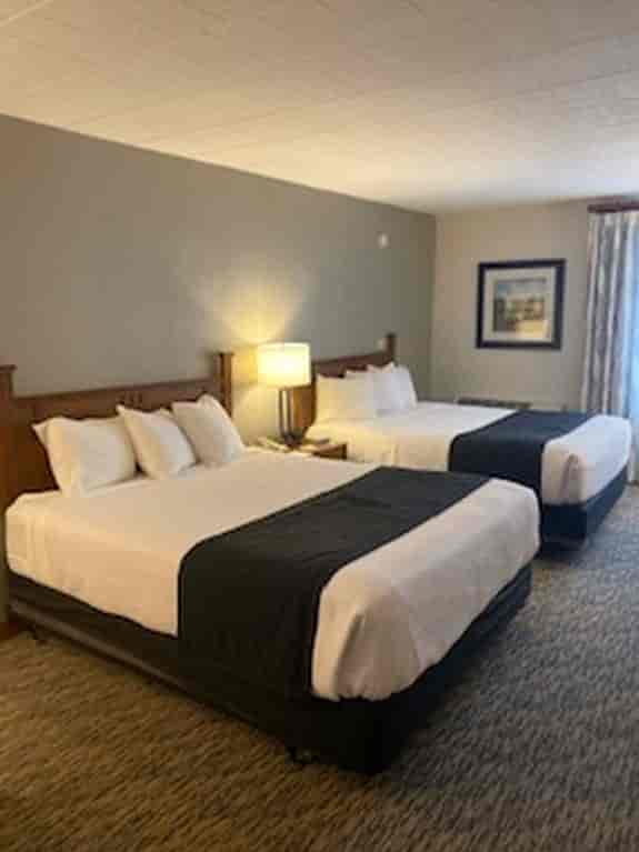 Lodge at Wisp hotel room with two beds, perfect for conferences and events.