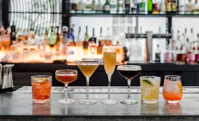 Cocktail bar
