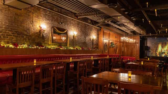 Live music bar