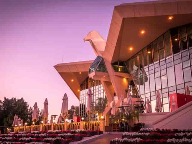 Modern Falcon Terrace venue in Abu Dhabi for dynamic meetings and outdoor events.