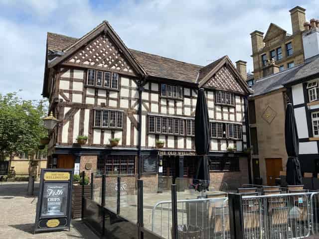 Pub