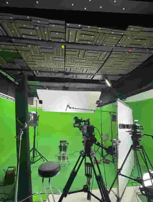 Studio 2