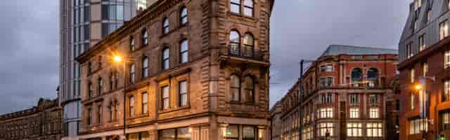 Historic Hotel Indigo Manchester Suite, ideal for events and gatherings.