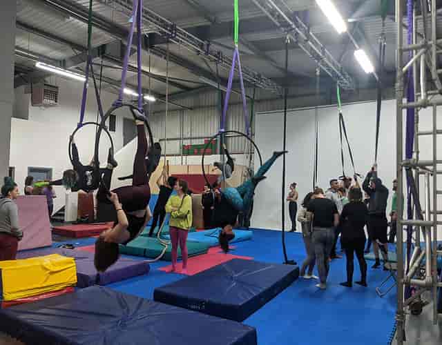 "Piccadilly Pole Room: aerial arts studio for creative team-building workshops"