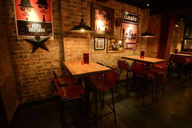 Bar