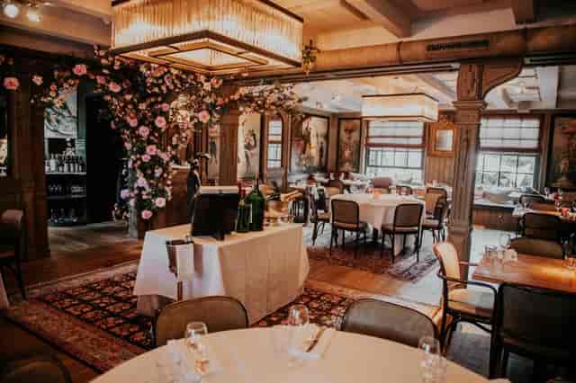 Elegant dining space at Brasserie Paardenburg, ideal for intimate events and gatherings.