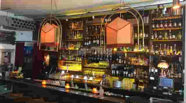 Bar