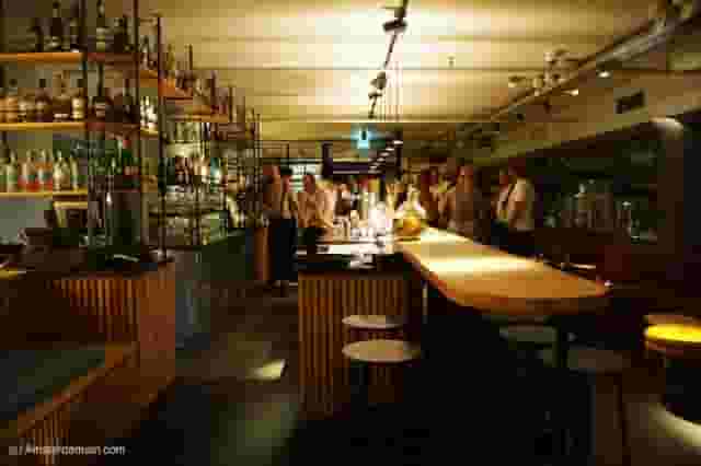 Cocktail bar