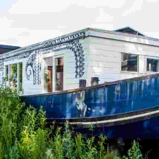 Crossboat