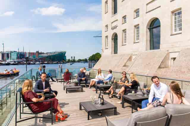 Inviting outdoor deck at Het Scheepvaartmuseum, perfect for networking events.