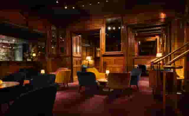 American Bar Restaurant