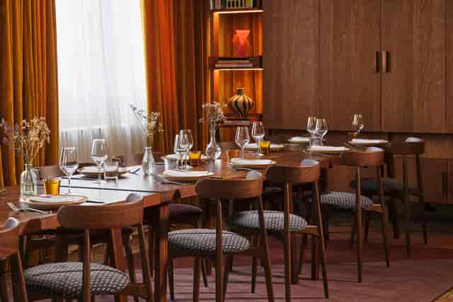 Stylish meeting space in The Hoxton, Amsterdam for corporate events and gatherings.