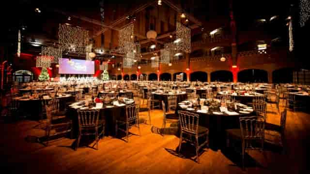 Elegant banquet hall in Grote Zaal, Beurs van Berlage, ideal for celebrations.