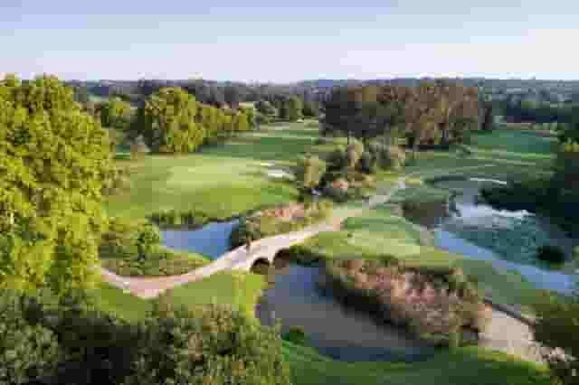 Bowling greens
