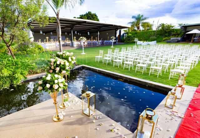 The Lawn Terrace Breakaway Space