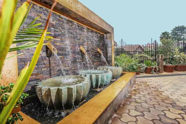 The Monarch Hotel Reviews, Deals ...