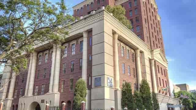 De Jongh venue at 54 on Bath with classic architecture for corporate and social events.