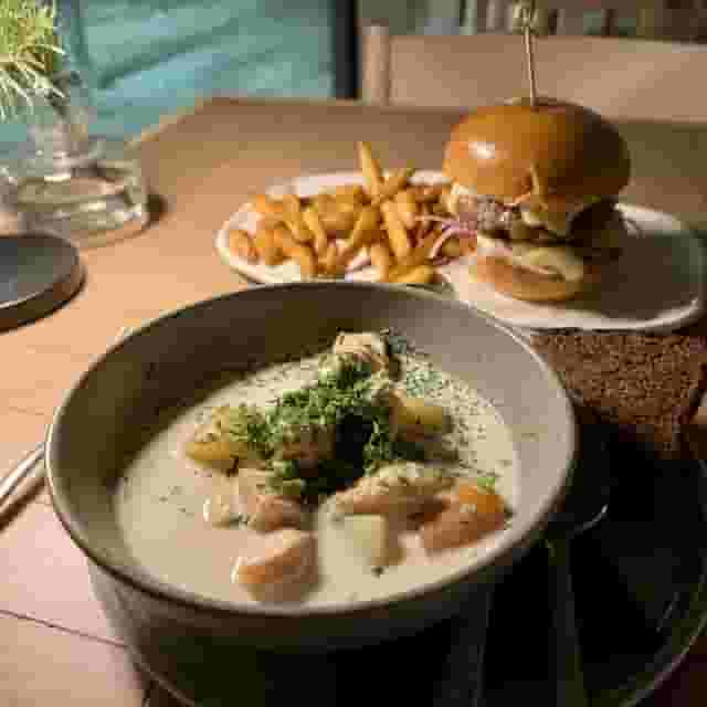 Lounge & Bar SUO