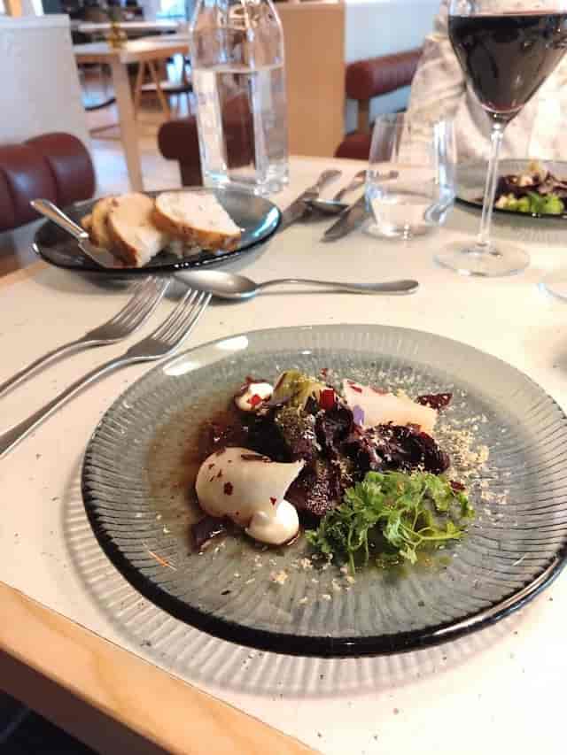 Bistro ELO - >Jenni Bajo</a>