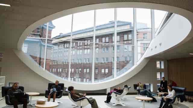 Modern meeting space at University of Helsinki for workshops and collaborative events.