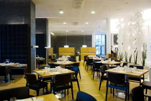 Banquet hall