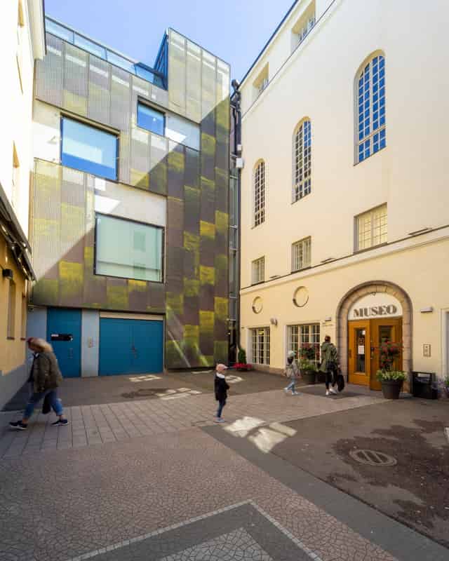 Falkman wing