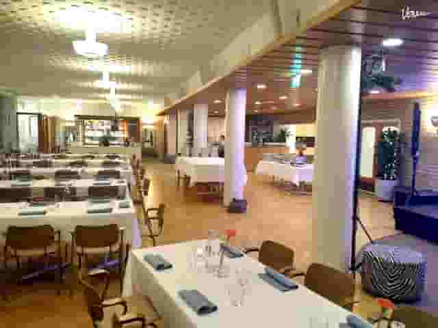 Restaurant Hall