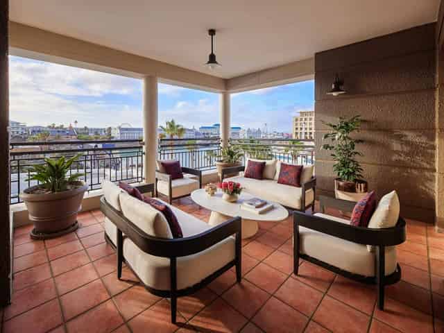 Bascule Bar
