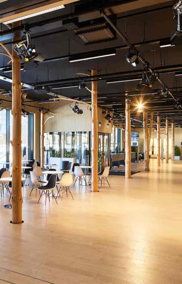 Little Finlandia venue with modern design, ideal for workshops and corporate events.