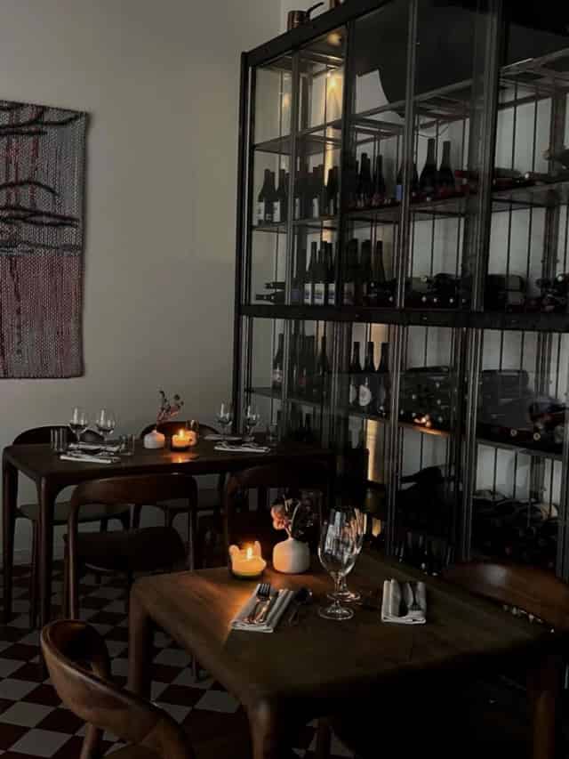 Kitchen table