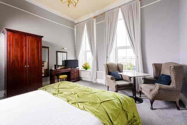 Harbour Suite at Commodore Hotel, spacious room for networking and events.