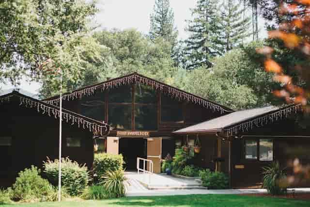 Pavilion at Redwood Estates Outdoor ...