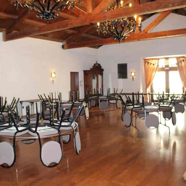 Bayview Room at Peninsula Community Center: elegant space for receptions and meetings.