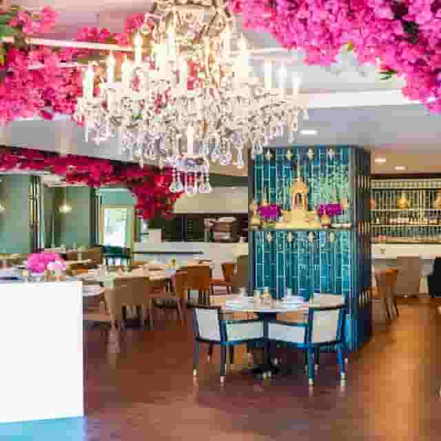Private Silver Room