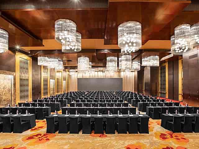 InterContinental Grand Ballroom Foyer, spacious conference room for meetings and events.