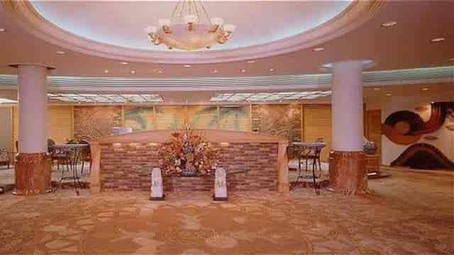 Elegant banquet hall in Beijing Friendship Hotel, ideal for corporate events and social gatherings.